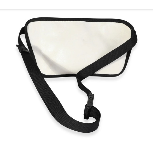 AUTHENTIC BALENCIAGA belt bag - Picture 3 of 6